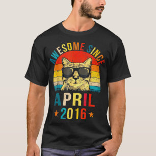 T-shirt Magnifique depuis Avril 2016 5e Anniversaire Cadea