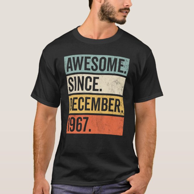 T-shirt Magnifique Depuis Décembre 1967 Anniversaire (Devant)