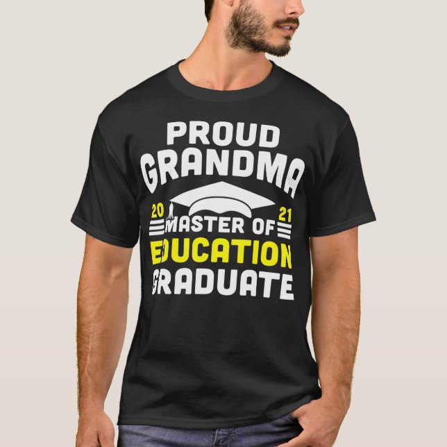 T-shirt Maîtrise de l'éducation Grandma Grandma Graduate 2 (Devant)