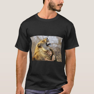 T-shirt Majestic Lion Roar - La faune africaine