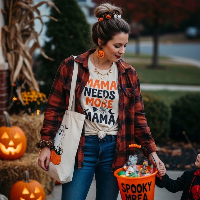 T-shirt Mama a besoin de plus d'Halloween maman (Créateur téléchargé)