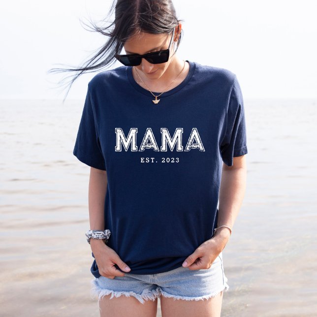 T-shirt Mama EST cadeau personnalisé pour maman (Créateur téléchargé)