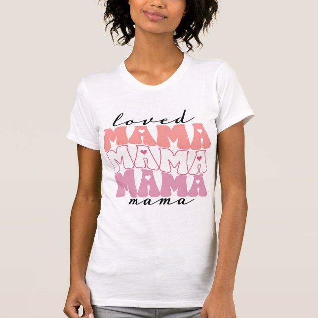 T-shirt Maman aimée Rétro avec les coeurs (Devant)