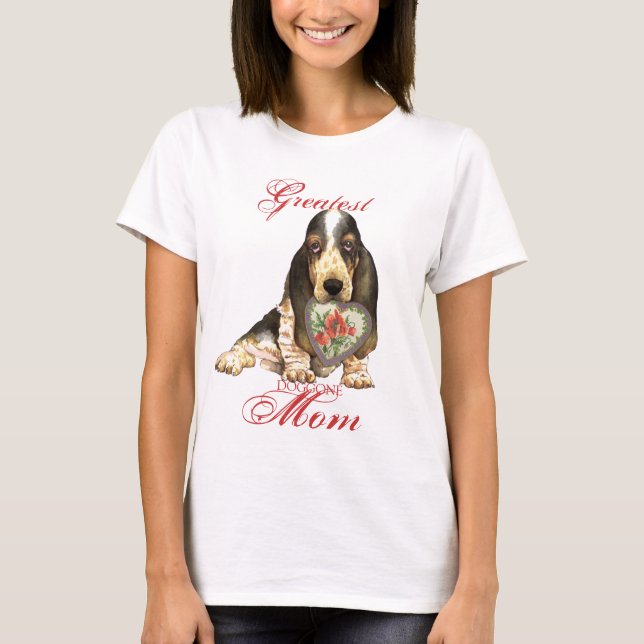 T-shirt Maman de coeur de Basset Hound (Devant)