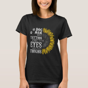 T-shirt Maman Drôle Chien Avec Tatouages Jolies Yeux Et Ép