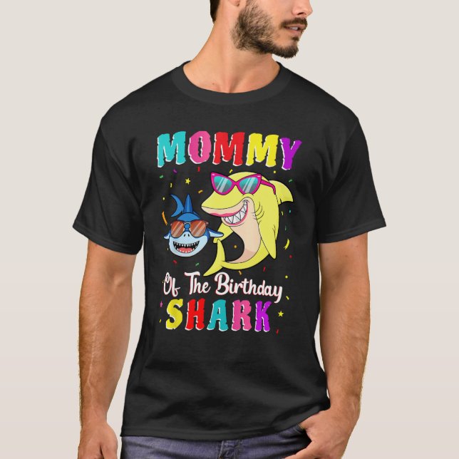 T-shirt Maman Du Requin Anniversaire Famille Correspondant (Devant)