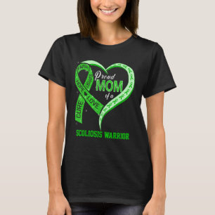 T-shirt Maman fière d'un ruban de cœur de guerrier de scol