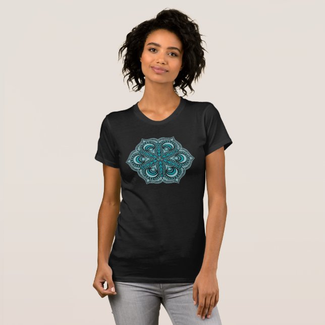 T-shirt Mandala en dentelle bleue (Devant entier)