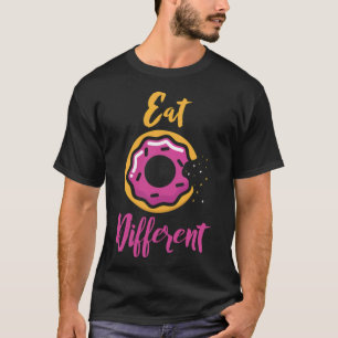 T-shirt Mangez différents cadeaux drôle de construction en