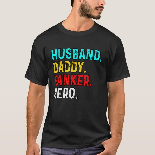T-shirt Mari Daddy Banker Hero Finance Libraire Cashi (Devant)