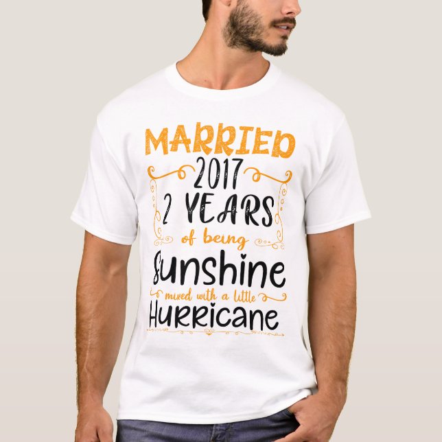 T-shirt Marié depuis 2017, 2e cadeau du Mariage (Devant)