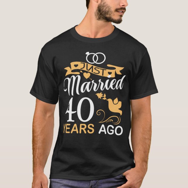 T-shirt Marié il y a 40 ans. 40e anniversaire Mariage (Devant)