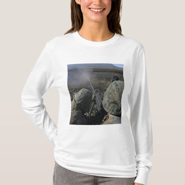 T-shirt Marines tire une mitrailleuse de calibre M2 50 (Devant)