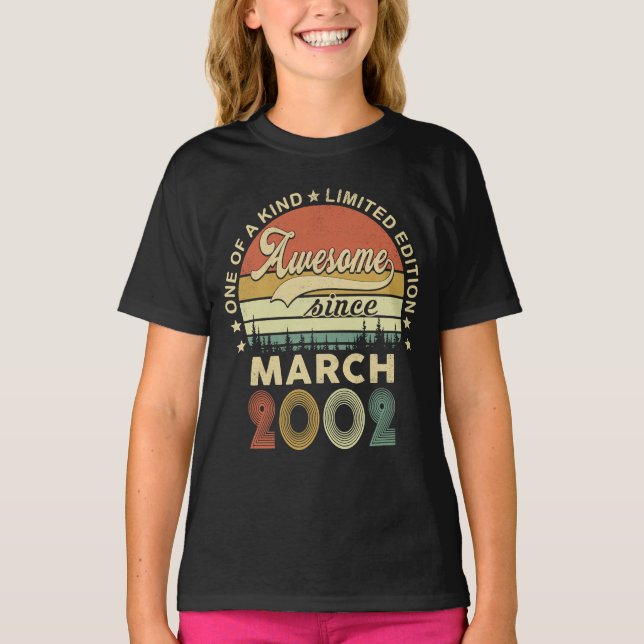 T-shirt Mars 2002 21 Ans D'Être Impressionnant Rétro 21ème (Devant)