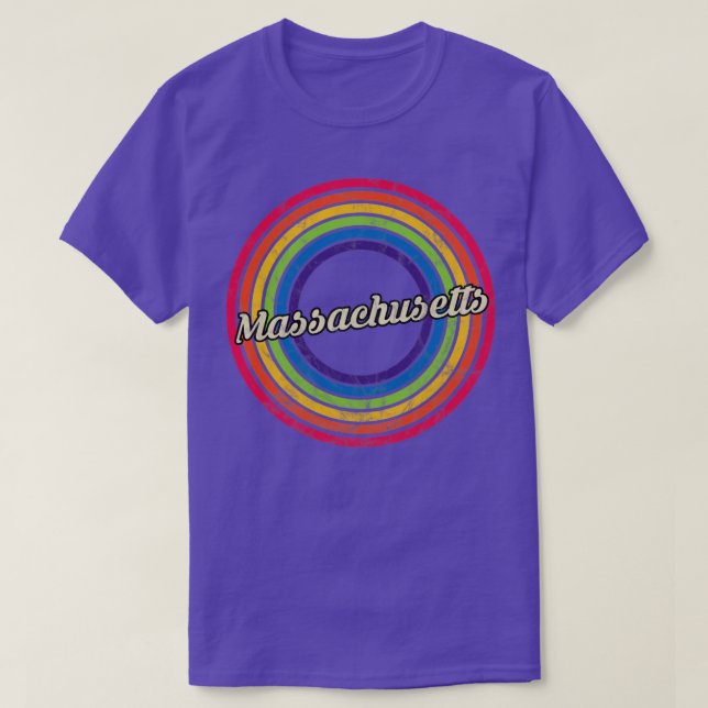 T-shirt Massachusetts Retro Arc-en-ciel de style défraîchi (Design devant)