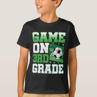 T-shirt Match de Football en 3e année Ck à l'école Mignon