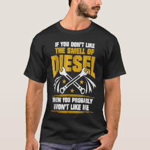 T-shirt Mécanicien diesel n'aime pas qu'il sente