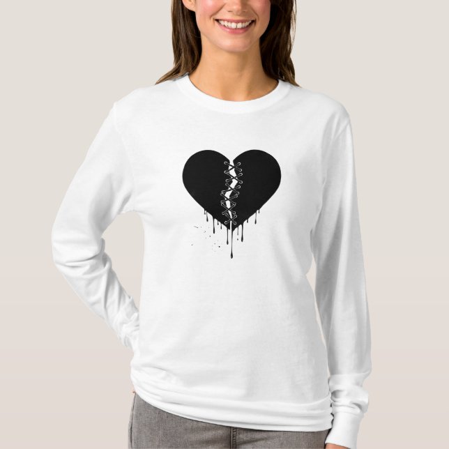 T-shirt Mended Midnight: Stitched Obsidian Heart (Devant)