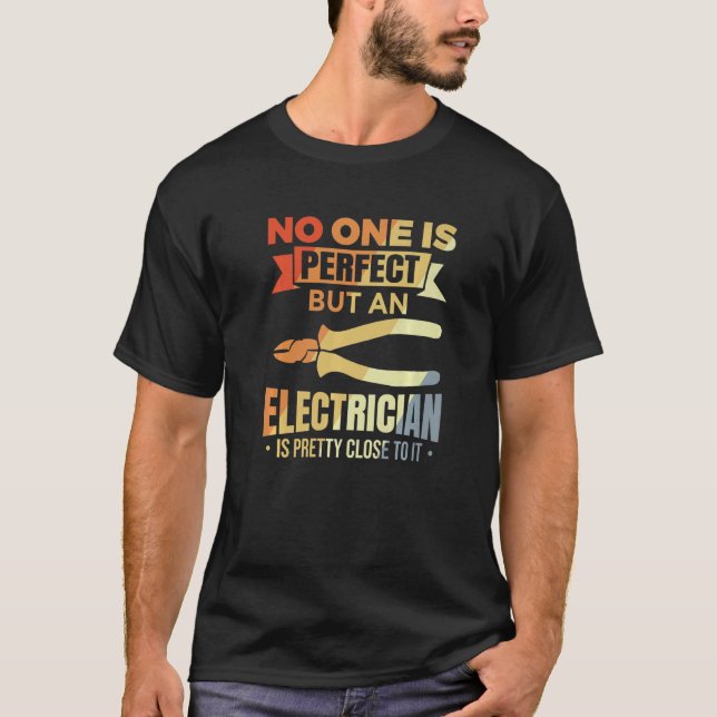T-shirt Mens  Electronics Technician Joke for Electricians (Devant)