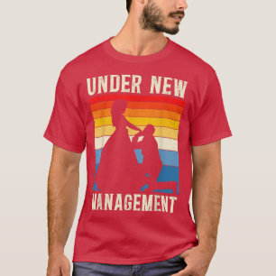 T-shirt Mens sous la nouvelle gestion Groom Mariage Bachel