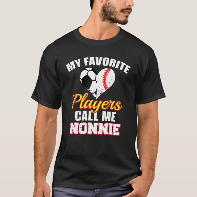 T-shirt Mes Joueurs Préférés M'Appelent Nonnie Soccer Base (Devant)