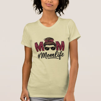 T-shirt Messy Bun & Lunettes de soleil : Le Momlife parfai