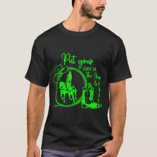 T-shirt Mettez Votre Pied Dans L'étrier Et Priez – Astuce