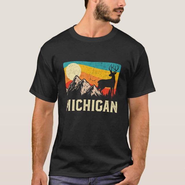 T-shirt Michigan Nature Wild Deer Retro Sunset Randonnée (Devant)