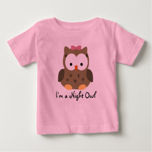T-shirt mignon de couche-tard de bébé