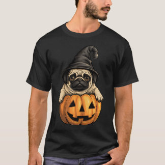 T-shirt Mignon Pug d'Halloween avec une cabane dans la cit