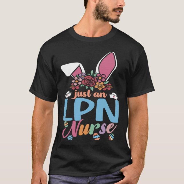 T-shirt Mignonne Eggcellent LPN Infirmière Lapin de Pâques (Devant)