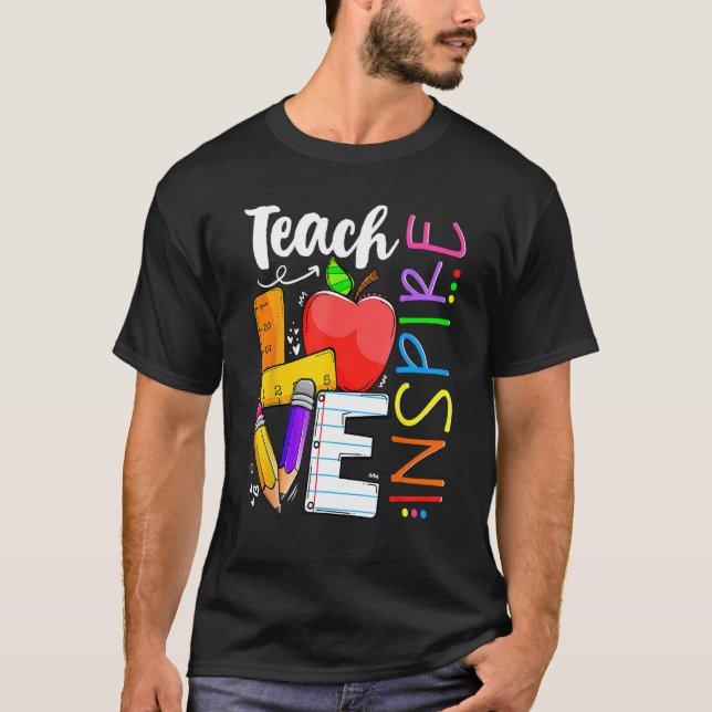 T-shirt Mignonne Enseigner L'Amour Et Inspirer Hommes Femm (Devant)