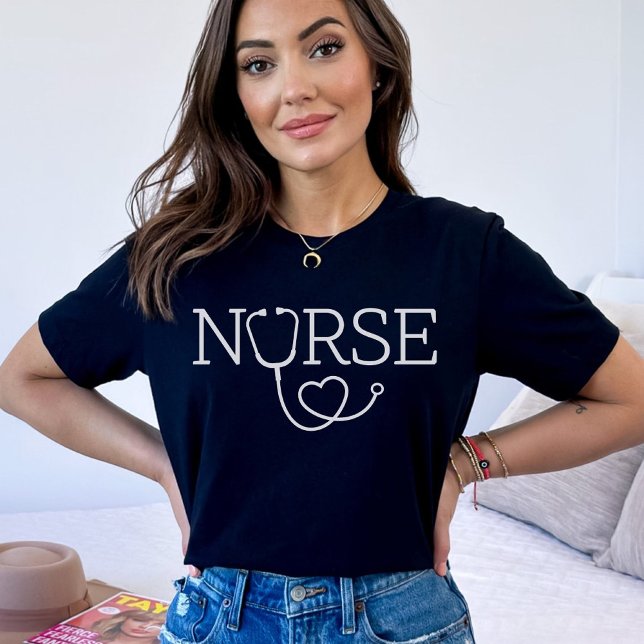 T-shirt Mignonne infirmière Shethoscope, diplôme de l'écol (Créateur téléchargé)