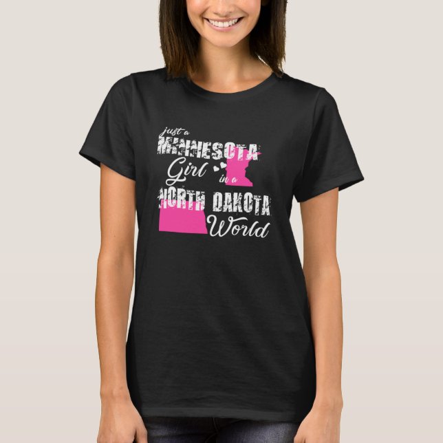 T-shirt Minnesota Juste une fille du Minnesota dans le Dak (Devant)