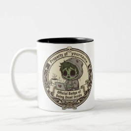 T-Shirt mit anpassbarem 'Dead Inside'-Abzeichen Zweifarbige Tasse