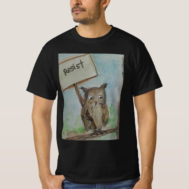 T-Shirt mit Gemälde einer protestierenden Eule (Vorderseite)