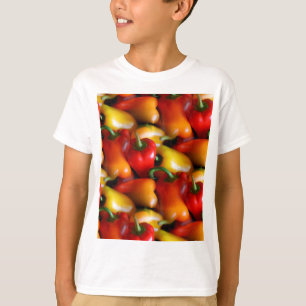 T - Shirt mit roten und gelben Paprikaschoten