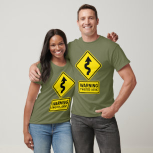 T-Shirt mit verdrehter Logik