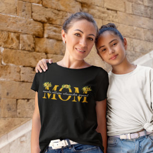 T-shirt MOM personnalisé avec nom d'enfant