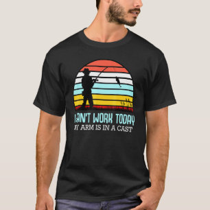 T-shirt Mon Bras Est Dans Un Pêcheur Pêcheur Pêche Bateau 