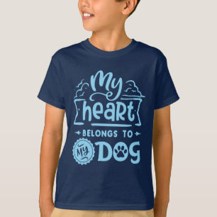 T-shirt Mon cœur appartient à mon chien (personnalisable)