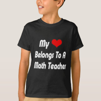 T-shirt Mon Coeur Appartient À Un Enseignant En Maths