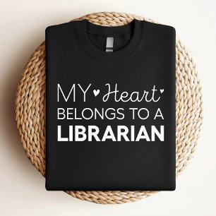 T-shirt Mon cœur appartient à une bibliothécaire Mignonne