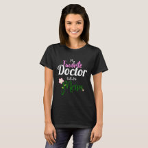 Mon docteur préféré Calls Me Mom