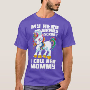 T-shirt Mon Héros Porte Des Gaffes Je L'Appelle Maman Unic