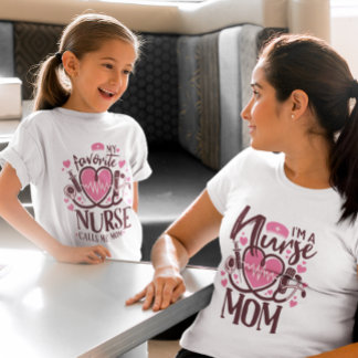 T-SHIRT MON INFIRMIER PRÉFÉRÉ M'APPELLE MAMAN