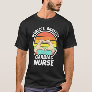 T-shirt Mondes Okayest Cardiac Infirmière Retro Cardiac Nu