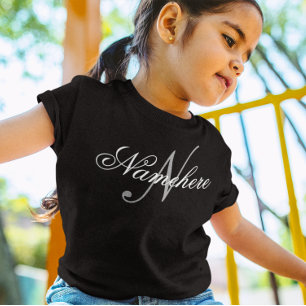 T-shirt Monogramme de nom noir et blanc personnalisé uniqu