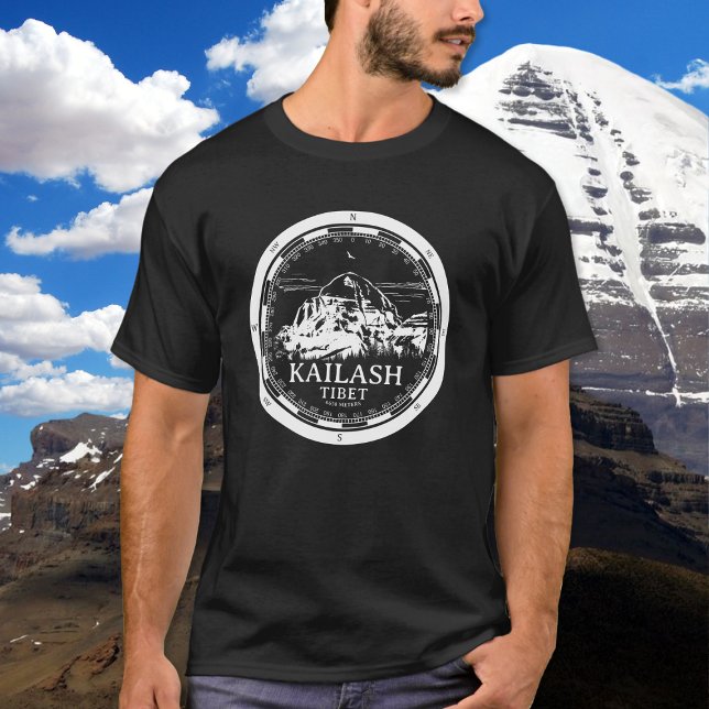 T-shirt Mont Kailash - Gang Rinpoché Tibet (Mount Kailash - Gang Rinpoche T-Shirt in Back with a white compass and mountain illustration)
