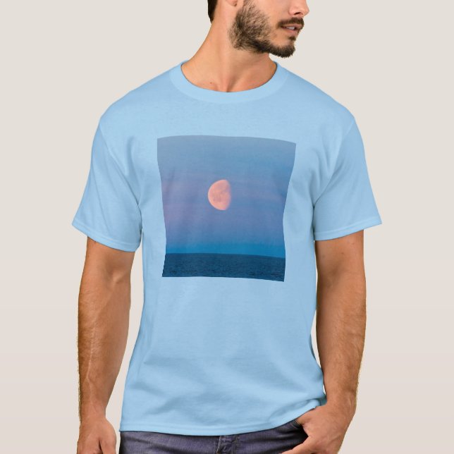 T-shirt Moon Over the Bering Sea | Russia Far East (Devant)
